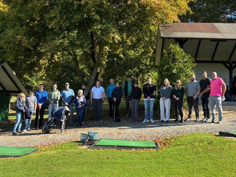 Gruppentraining auf dem Golfplatz